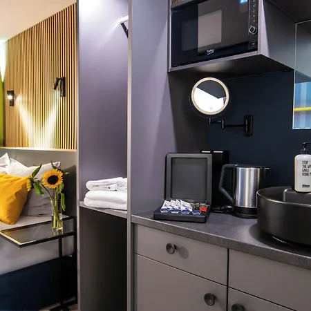 Отель Beevillage Messehotel Hannover