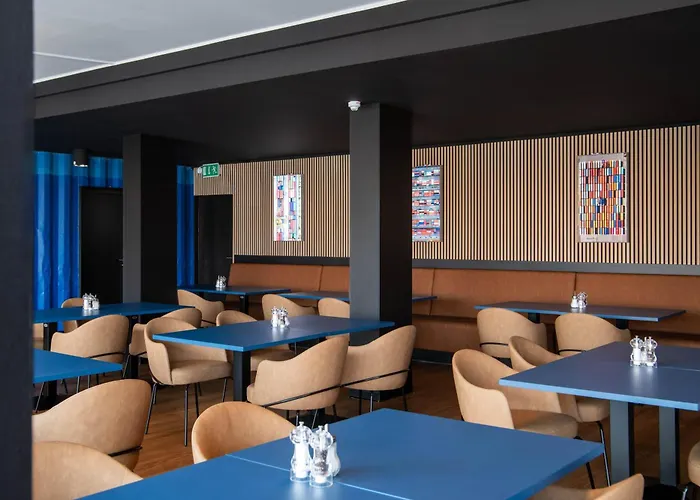 Beevillage Messehotel Hannover 拉岑