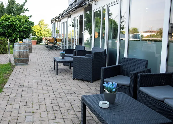 Beevillage Messehotel Hannover 酒店 2*