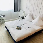 Beevillage Messehotel Hannover 2* Laatzen
