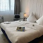 Hotel Beevillage Messehotel Hannover 2*