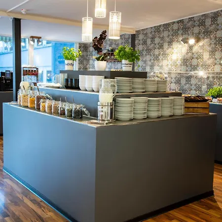 Hotel Beevillage Messehotel Hannover 2*