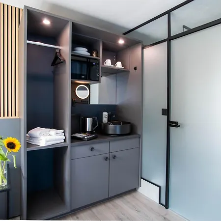 Beevillage Messehotel Hannover 2*