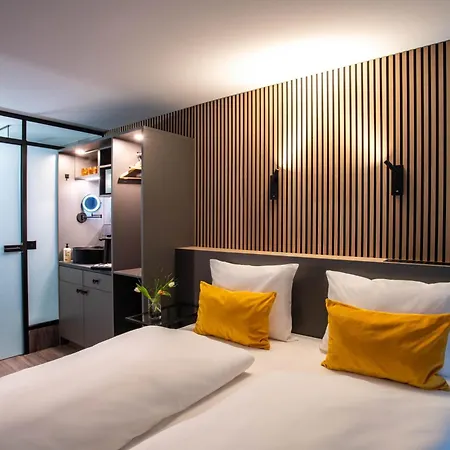 Hotell Beevillage Messehotel Hannover 2*