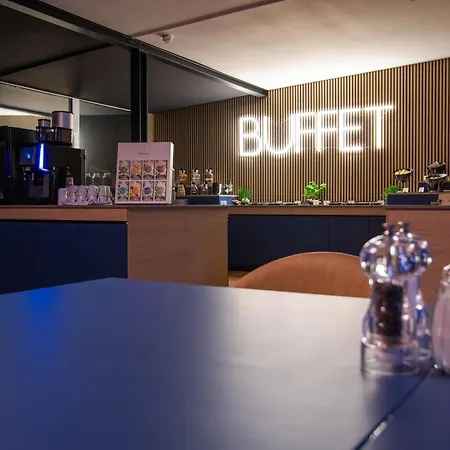 Beevillage Messehotel Hannover 2* لاتزن