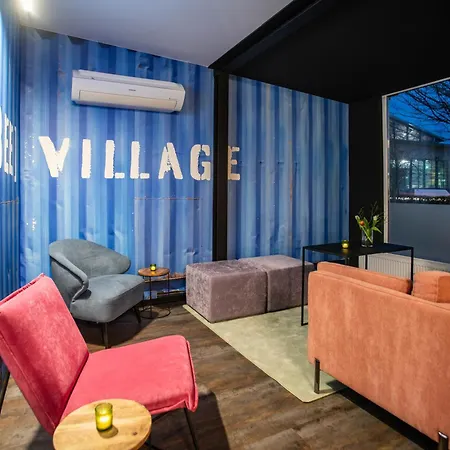 Hotell Beevillage Messehotel Hannover 2*