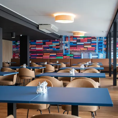 Hotell Beevillage Messehotel Hannover 2*