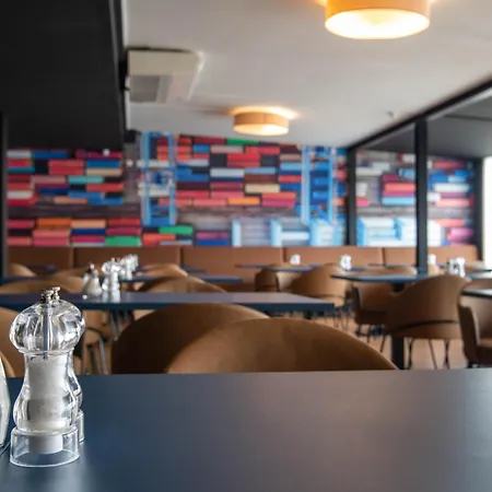 Beevillage Messehotel Hannover فندق لاتزن