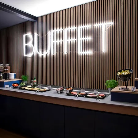 Beevillage Messehotel Hannover 2* لاتزن