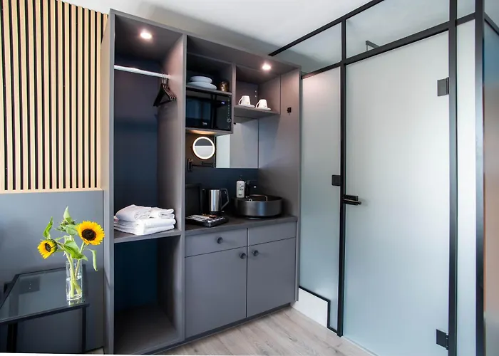 Beevillage Messehotel Hannover 2*