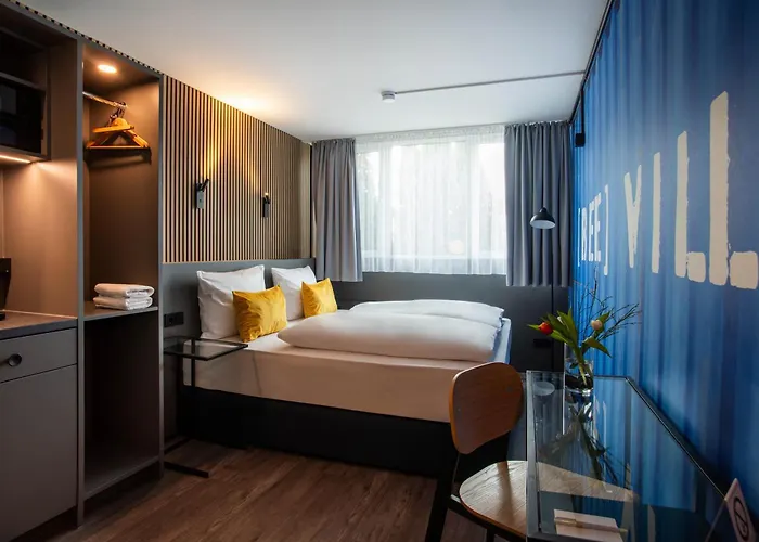 Beevillage Messehotel Hannover Латцен