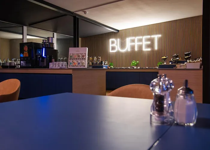 Beevillage Messehotel Hannover 2* Латцен