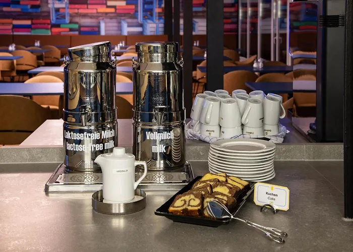 Отель Beevillage Messehotel Hannover