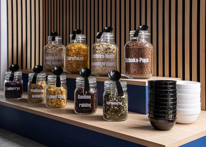 Отель Beevillage Messehotel Hannover